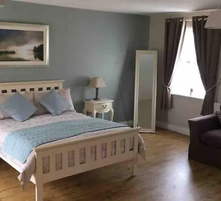 Laurel House Borris